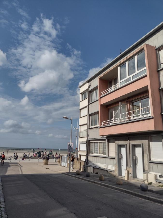 Appartement Avec Vue Sur Mer Dunkirk Exterior foto